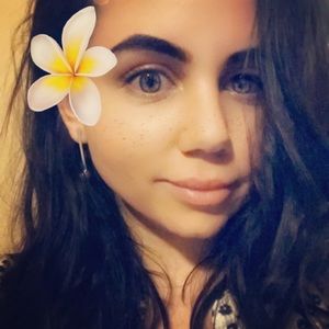 Meet your Posher, Natalia